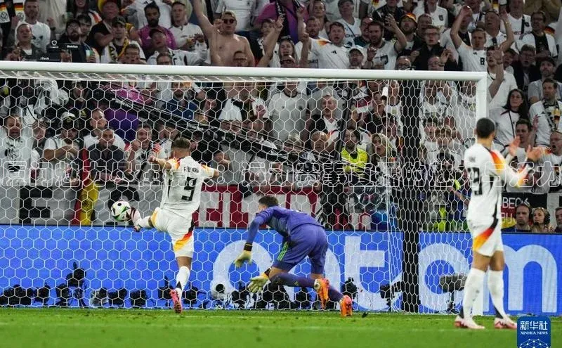 厦门魅力尽在镜头：运动赛事直播的魅力与活力